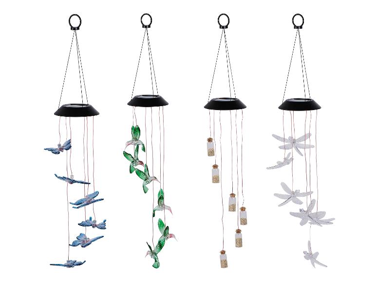 Carillons solaires avec papillons, colibris et libellules.