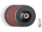 Un ensemble de disques de ponçage de divers grains avec un patin de support et un adaptateur.