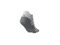 Une chaussette de sport blanche et grise à rayures.