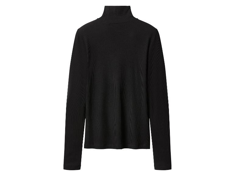 Pull noir à col roulé côtelé sur fond blanc.