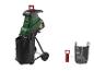 Broyeur de jardin avec sac de collecte noir, poussoir rouge et outils.