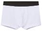 Boxers blancs avec ceinture noire.