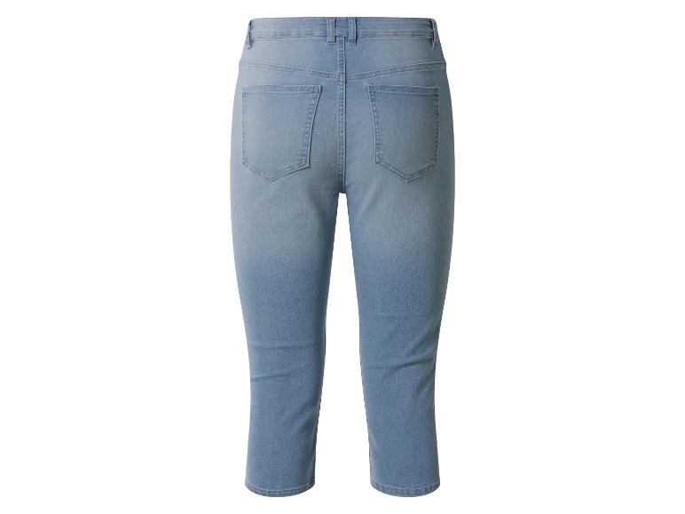 Jean capri femme bleu clair avec poches, vue arrière.