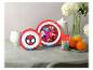 Ensemble vaisselle Spider-Man : assiettes et gobelet.