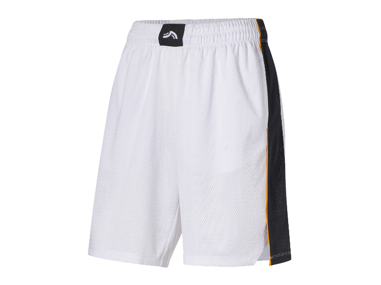Shorts de basket-ball blancs avec des détails noirs et jaunes.