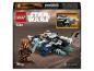 Ensemble LEGO Star Wars 75400 avec figurine Plo Koon et vaisseau spatial.
