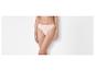 Culotte rose clair avec dentelle.