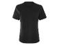 Un t-shirt noir à manches courtes.
