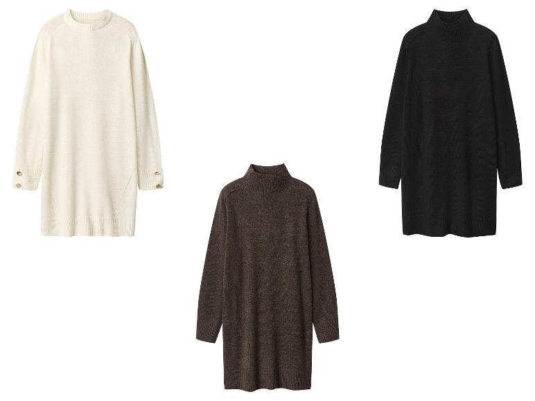Trois robes pull: une crème avec des boutons, une marron et une noire, toutes deux à col montant.