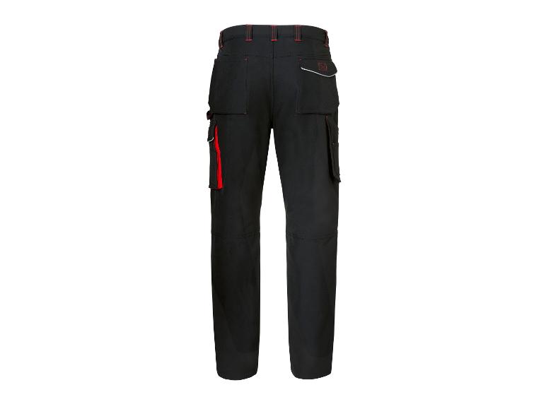 Pantalon de travail noir avec détails rouges et poches cargo, vue arrière.
