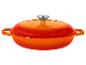Cocotte en fonte émaillée orange avec couvercle et bouton argenté.