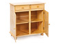 Une armoire en bois avec deux tiroirs et deux portes.