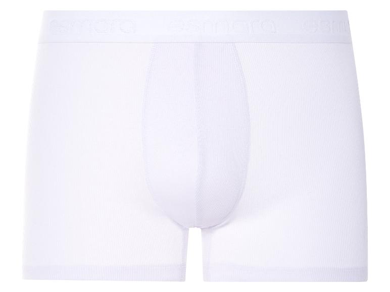 Boxers blancs Schiesser pour homme.