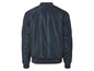 Une veste bomber bleu foncé