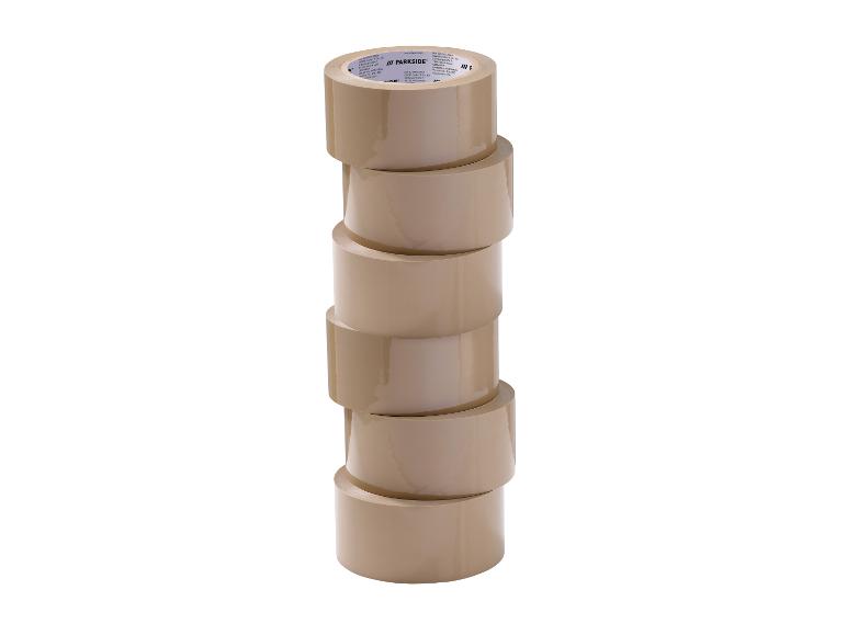 Pile de six rouleaux de ruban adhésif d'emballage marron PARKSIDE sur fond blanc.