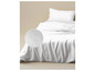Draps blancs avec motif chevron.