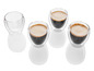 Trois tasses en verre avec du café et une tasse vide.