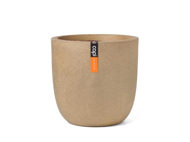 Pot de fleurs ovale beige avec une étiquette orange.
