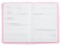 Carnet à lignes rose avec couverture en fourrure.