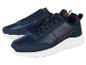 Chaussures de sport bleu marine pour homme.