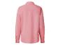 Chemise rose à manches longues pour femme, vue de dos.