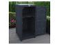 Armoire de rangement extérieure gris foncé avec porte ouverte et étagère, sur une terrasse en bois.