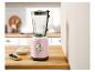Blender rose SilverCrest sur table en bois.