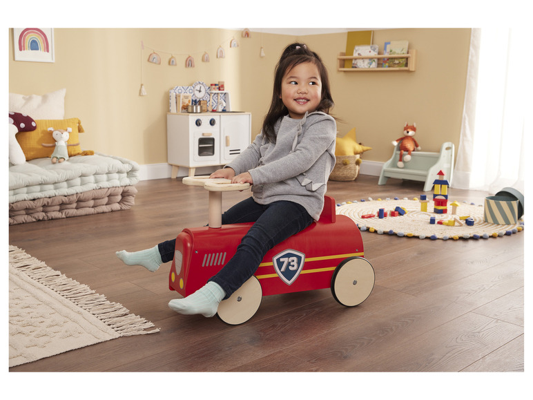 Aller en mode plein écran : Playtive Porteur voiture en bois - Image 2