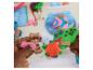 Jeu de pâte à modeler pour enfants représentant des animaux dans une clinique vétérinaire.