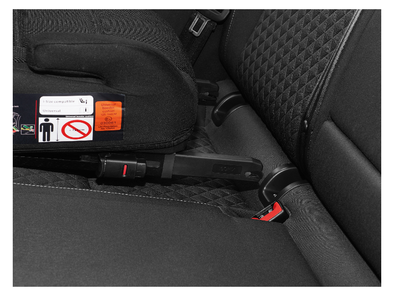 Rehausseur universel pour siège auto i-Size, installé sur le siège de la voiture.
