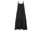 Robe longue noire, style minimaliste.