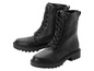 Deux paires de bottines noires à lacets et fermeture éclair.