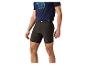 T-shirt et short de sport pour homme.