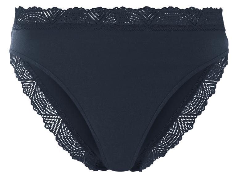 Culotte bleu marine avec dentelle.