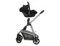 Une poussette BabyComfort avec un siège auto Maxi-Cosi.