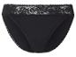 Culotte noire en dentelle.