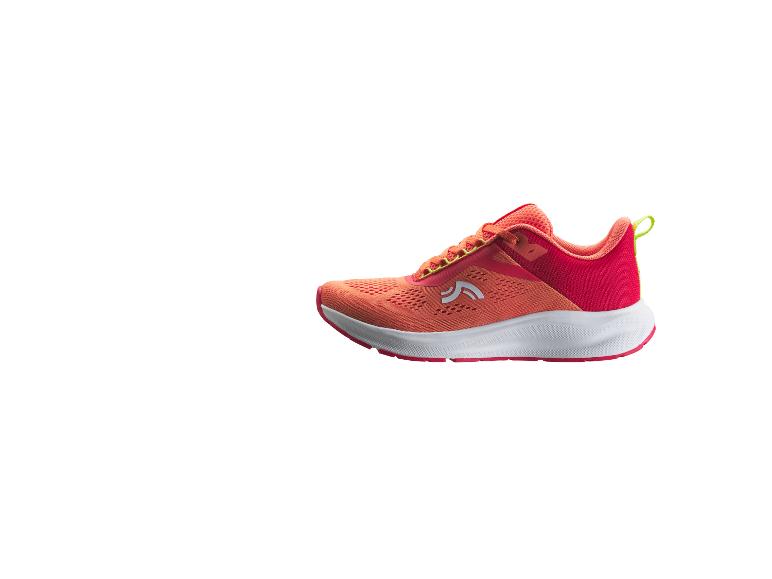 Chaussure de sport orange et rose avec semelle blanche.