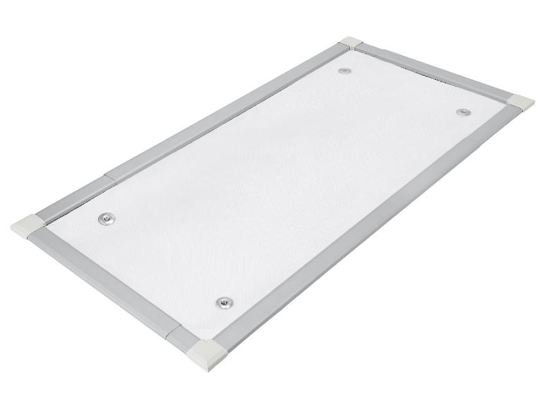 Moustiquaire rectangulaire blanche avec cadre gris et connecteurs d'angle blancs