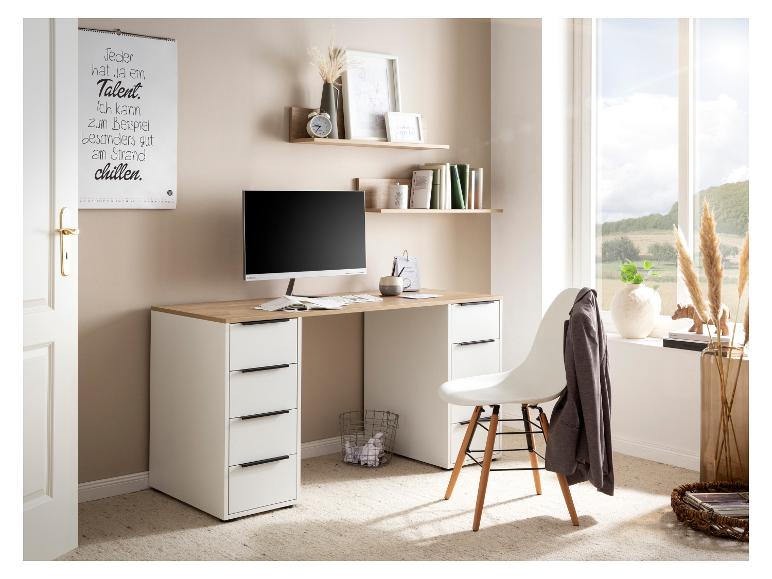 Bureau à domicile lumineux avec un bureau blanc, un écran Lenovo et un calendrier 'Jeder hat ja ein Talent'.