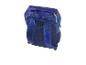 Un sac à dos bleu avec un panneau arrière en maille et une petite poche avant.