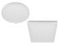Deux plafonniers blancs, un rond et un rectangulaire.