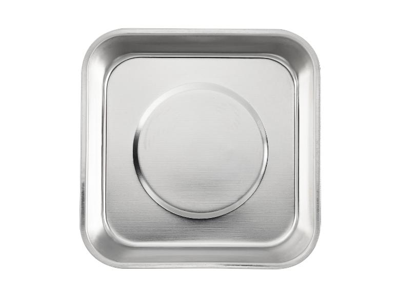 Plateau métallique carré avec un cercle en relief au centre