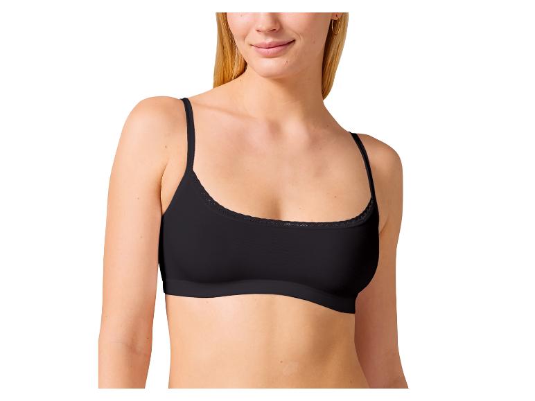 Un soutien-gorge noir avec un bord en dentelle.