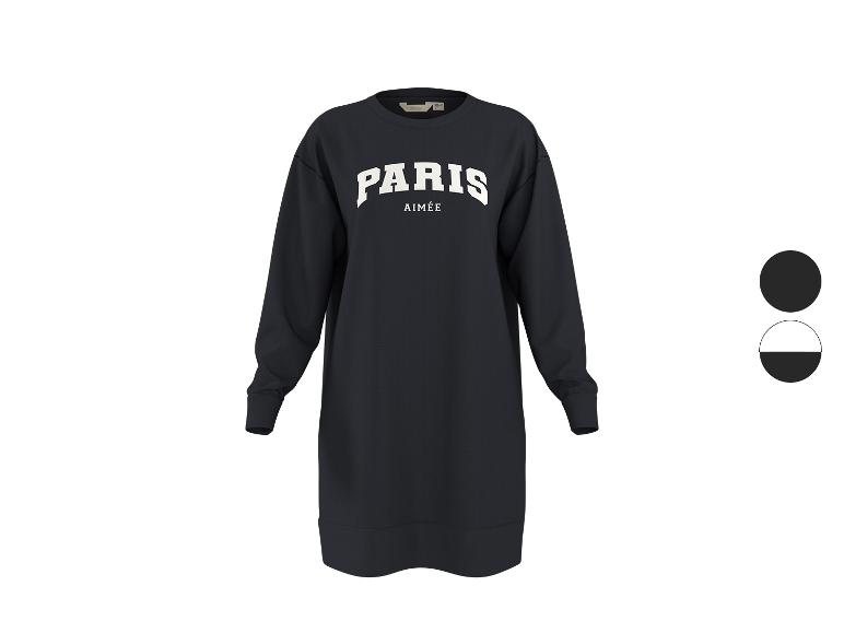 Robe à manches longues bleu marine avec le texte blanc 'PARIS AIMÉE' sur la poitrine.