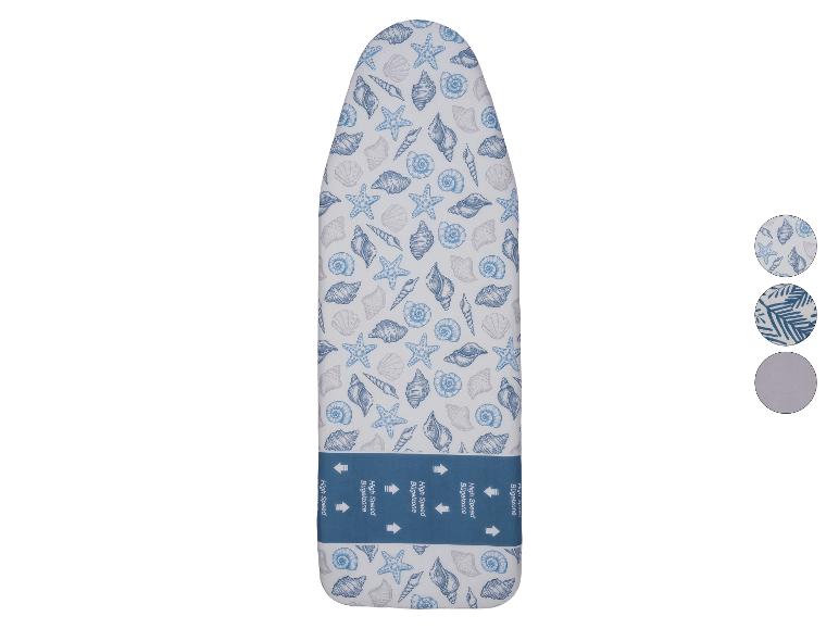 Housse de planche à repasser à motif coquillages bleus et blancs, avec bande 'High Speed Bügelzone'.