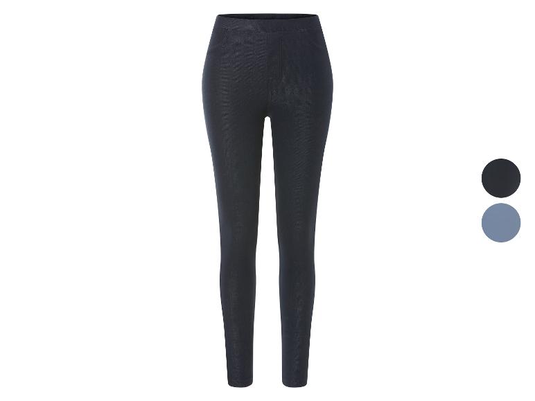 Leggings noirs et gris foncé pour femmes.