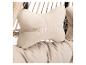 Coussin de chaise suspendue beige avec texte brodé 'HOME DELUXE'