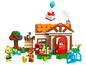Ensemble LEGO Animal Crossing avec une maison, des figurines et des accessoires.
