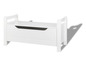 Un banc de rangement blanc avec un siège et un espace de rangement.