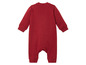 Une combinaison bébé rouge foncé à manches longues.
